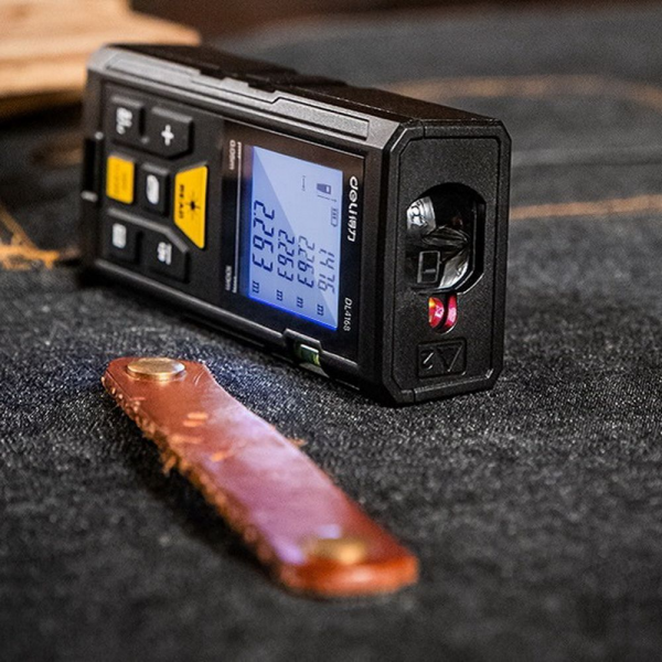 Лазерный дальномер Deli DL4169 Диапазон измерения 0,05;60м, точность измерения ±3мм