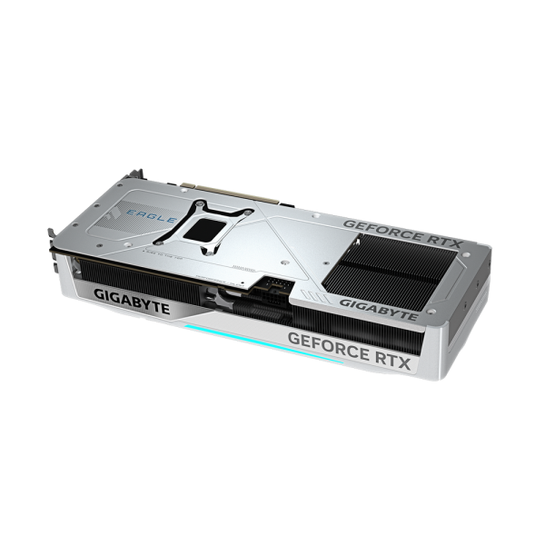 Видеокарта Gigabyte RTX5070Ti EAGLE OC ICE SFF 16GB GDDR7 256bit 3xDP HDMI 3FAN RTL