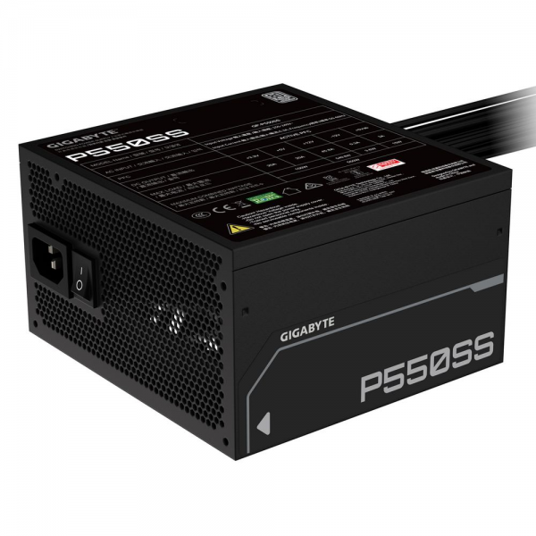 Блок питания ПК Gigabyte P550SS 550W, 80+, SILVER, НЕ модульный, ATX 3.0