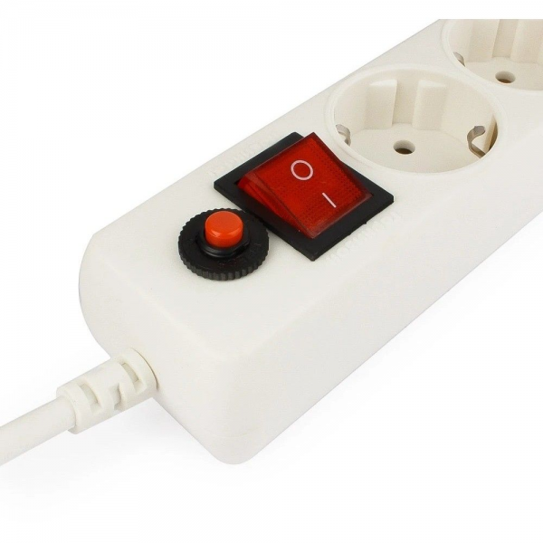 Сетевой фильтр Гарнизон ECL-5-U2-W-1.8 белый, 2 розетки USB A (12 Вт Max), 5 розеток Schuko (евро), 10А, 1,8м, ур.защиты 4, пакет