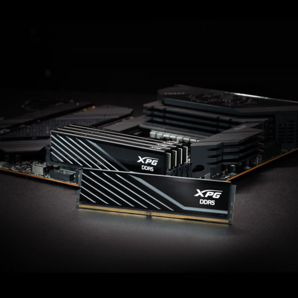 Модуль памяти 8GB DDR5 5600 UDIMM XPG Lancer Blade PC5‑44800, CL46-45-45, 1.1V,  Intel XMP 3.0 и AMD EXPO, NON ECC