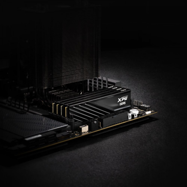 Модуль памяти 8GB DDR5 5600 UDIMM XPG Lancer Blade PC5‑44800, CL46-45-45, 1.1V,  Intel XMP 3.0 и AMD EXPO, NON ECC